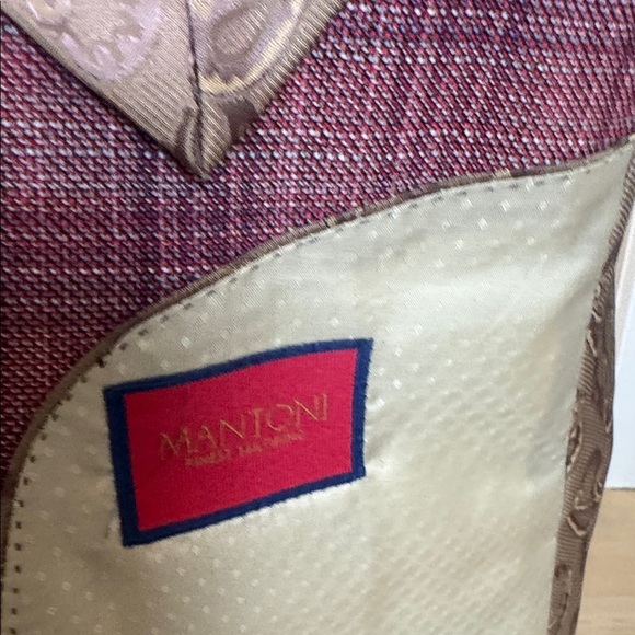 Mantoni Men's Purple Plaid Blazer Wrinkle Free Fabrics 44R - Picture 7 of 10